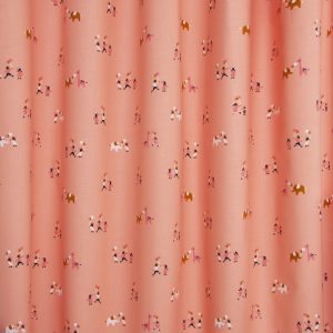 roze, oud roze, meisje, meisjeskamer, kinderstof, kindergordijnen, gordijnen, stoffen, okika, gordijnstof voor gordijnen, gordijn, kinderkamer, raamdecoratie, kamerhoog, verduisterend