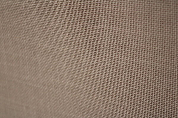 Effen oud roze Vitrage gordijn, met een delicate textuur voor een verfijnde, zachte uitstraling.