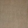 Detail van het zandkleurige Corduroy gordijn, jc2411 van okika, met aandacht voor de verfijnde ribbelstructuur en hoogwaardige stof.