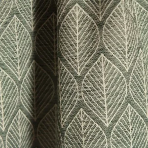 Bloemen gordijn met Scandinavisch design en natuurlijk groen blad patroon