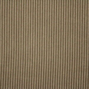 Detail patroon van het taupe kleurige Corduroy gordijn, jc2409 okika. Toont de verfijnde ribbels en de rijke textuur van de stof.