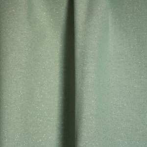 Lichtblauwe glitter gordijnen creëren een frisse en sprankelende sfeer BB2444