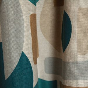 sfeerfoto van gordijnen abstracte kunst bb2501 okika, mooi linnenlook stof