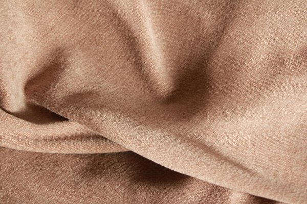 Stofsdetails van roze chenille gordijnen met zachte textuur bb2403
