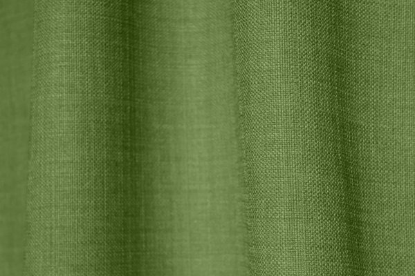 close-up van het stofpatroon van groene gordijnen uit de Florain collectie (JC2534) van Okika, met een fijn gemeleerd effect