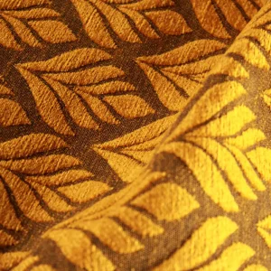 retro bloem oker, bb2421 van okika, close up foto van de stof waarbij de zachte haartjes goed zichtbaar zijn.