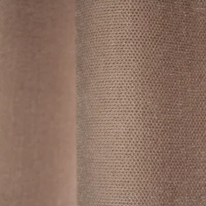 stofdetails van Roze gordijn uit imperial collectie, effen gordijn die licht dicht is