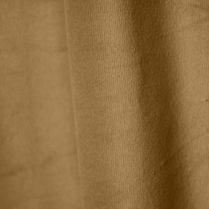 Stofpatroon van goudgele velvet gordijnen Renoir REY2537, close-up van de weving met volle fluweelstructuur. velours gordijnen in het goud