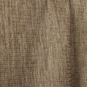Taupekleurig inbetween gordijn Linea collectie met open weefstructuur en een warme tijdloze taupe tint