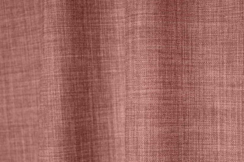 Sfeerfoto van mauve gordijnen uit de Florain collectie (JC2531) van Okika, mooie gemeleerde kleur, gordijnen op maat