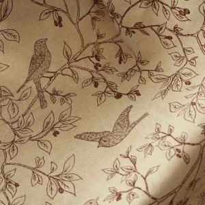 Detail van de weving en structuur kleurrijke vogelprint gordijnen, Okika BB2533
