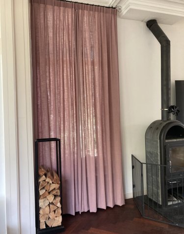 elegance-roze-gordijnen-dicht-klant-sfeer