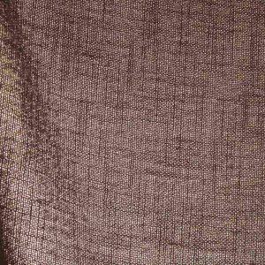 lichtdoorlatend van donker taupe gordijnen uit de boucloir collectie