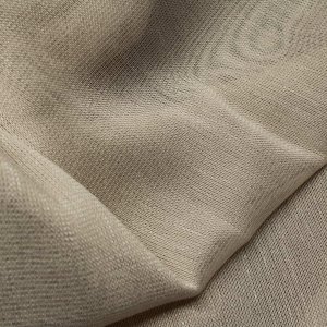 inbetween vouwgordijnen met glans in een creme kleur