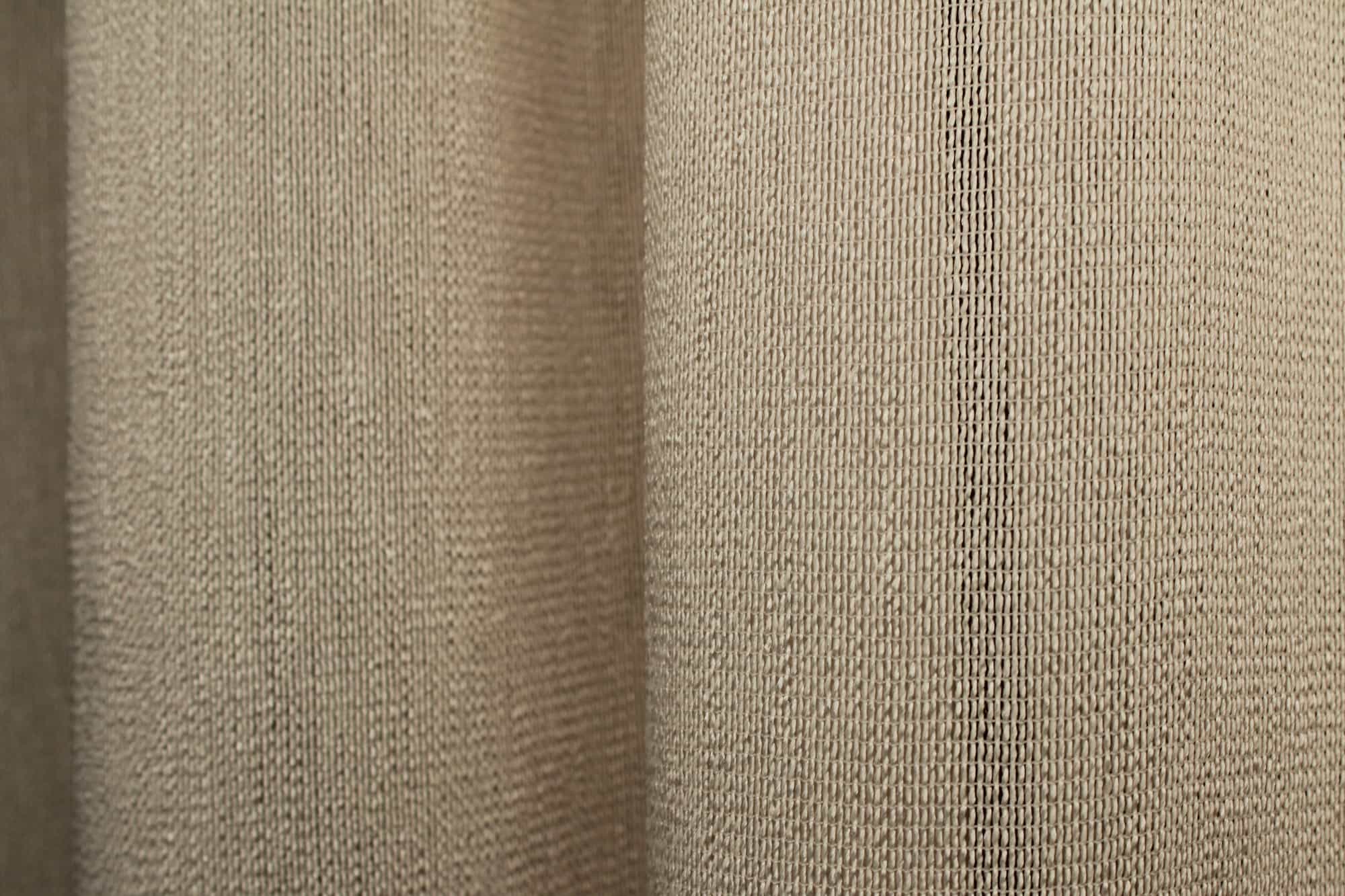 Inbetween gordijnen glans zand - Afbeelding 2