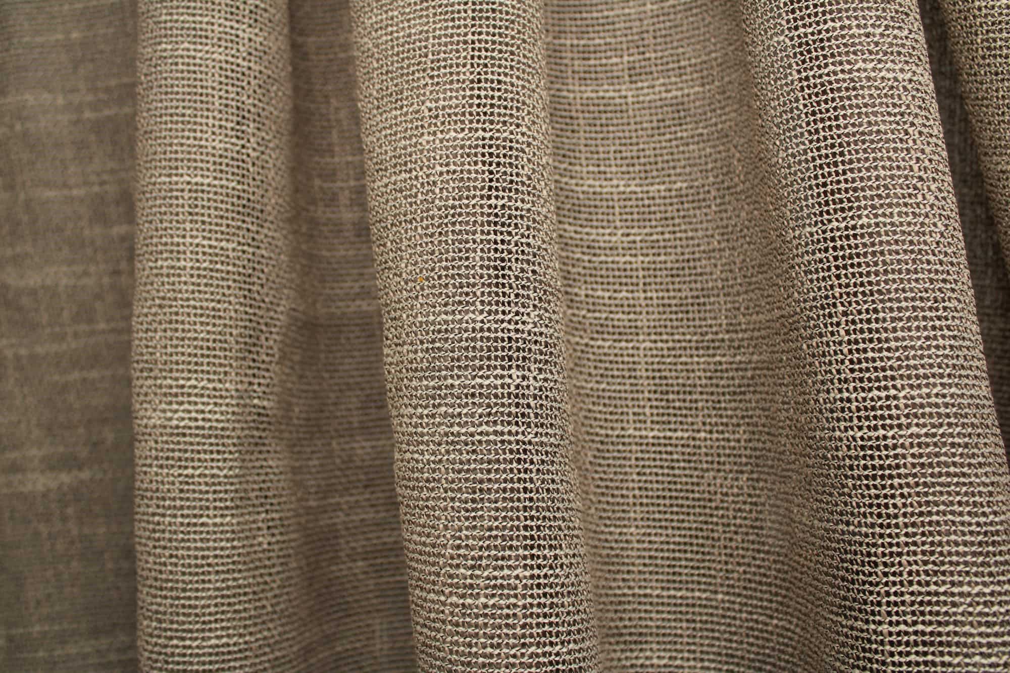 Inbetween gordijnen felin taupe