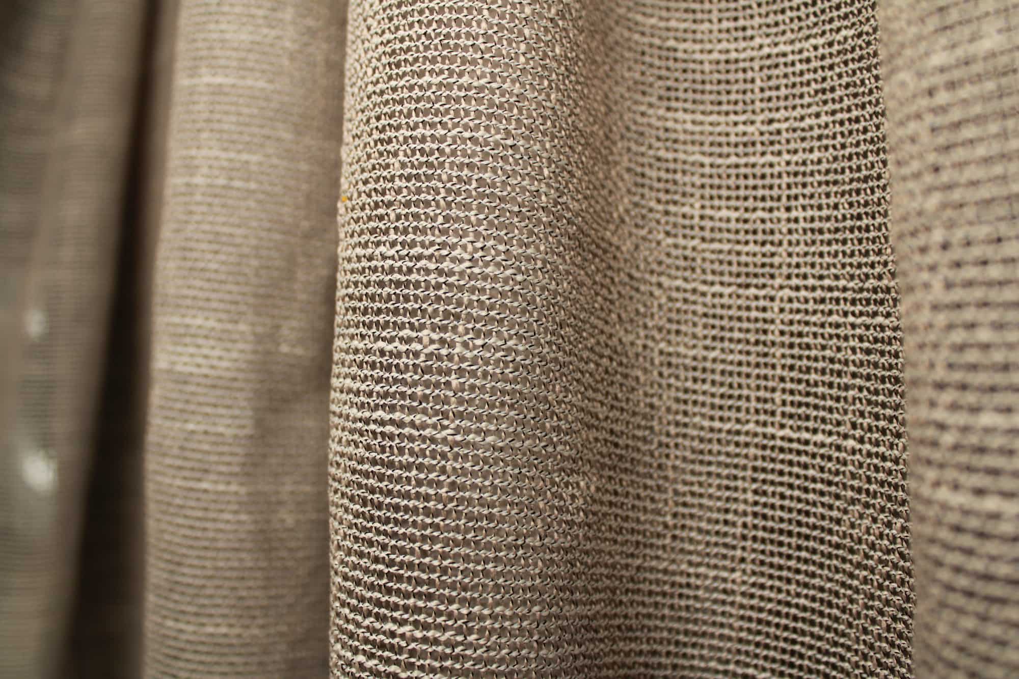 Inbetween gordijnen felin taupe - Afbeelding 2