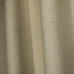 verduisterende linnenlook ivoor gordijnen sfeer foto van de gordijnen die hangen in deplooi