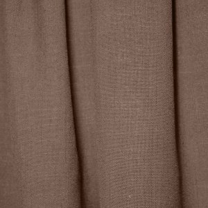 donker bruine gordijnen met een linnen look uitstraling hangend in de plooi, product code sym2724 van okika